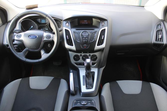 Ford Focus III с пробегом 2012 года, цена 574 000 рублей, 177824 км, хэтчбек, Автокод Объявления