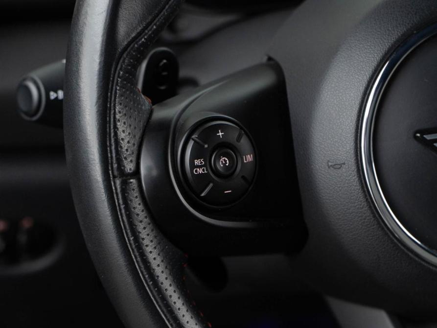 Mini Hatch III (F55/F56) Рестайлинг Москва  - изображение 17