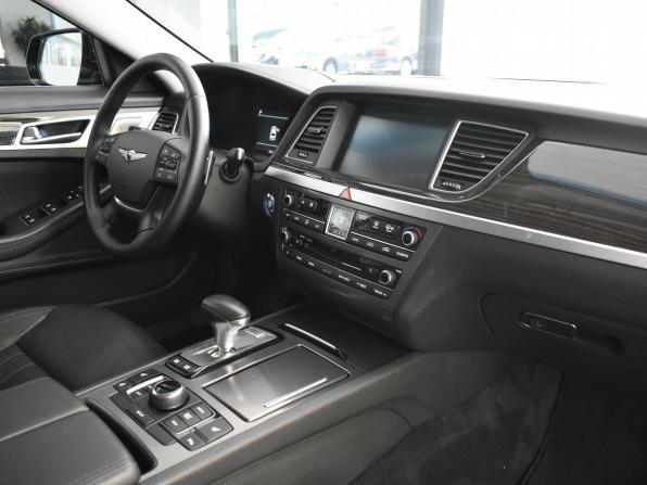 Genesis G80 I с пробегом 2018 года, цена 1 950 000 рублей, 242974 км, седан, Автокод Объявления