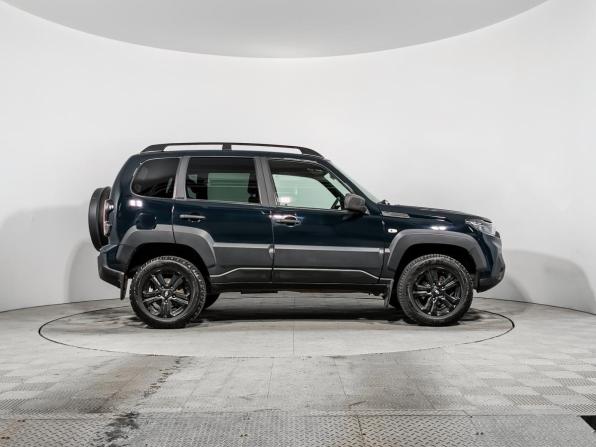Lada (ВАЗ) Niva Travel I с пробегом 2022 года, цена 890 000 рублей, 73216 км, внедорожник, Автокод Объявления