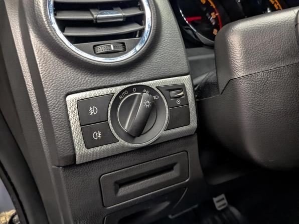 Opel Antara I Рестайлинг с пробегом 2013 года, цена 1 350 000 рублей, 149400 км, внедорожник, Автокод Объявления