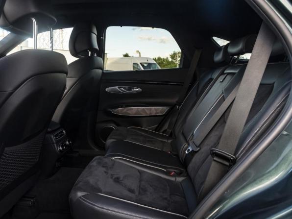 Genesis GV70 I с пробегом 2022 года, цена 4 600 000 рублей, 50000 км, внедорожник, Автокод Объявления