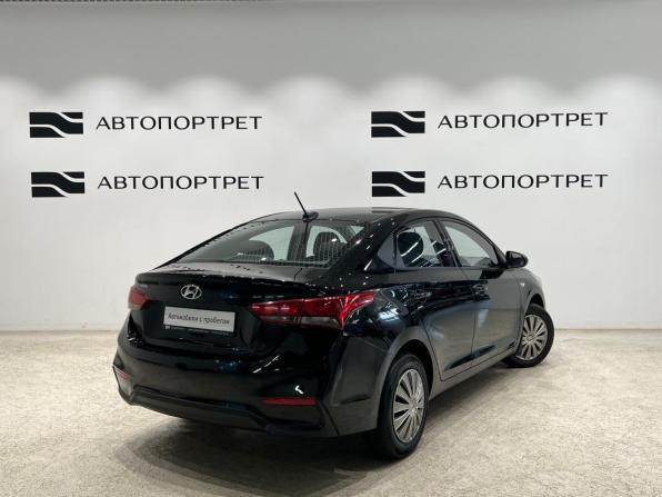 Hyundai Solaris II с пробегом 2019 года, цена 1 029 000 рублей, 171455 км, седан, Автокод Объявления