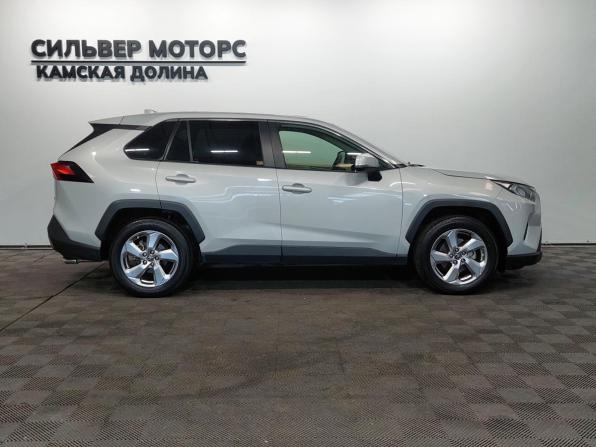 Toyota RAV4 V (XA50) с пробегом 2019 года, цена 3 350 000 рублей, 55620 км, внедорожник, Автокод Объявления