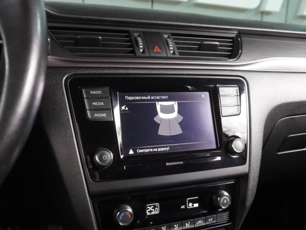 Skoda Rapid I Рестайлинг с пробегом 2017 года, цена 1 449 000 рублей, 106562 км, лифтбек, Автокод Объявления