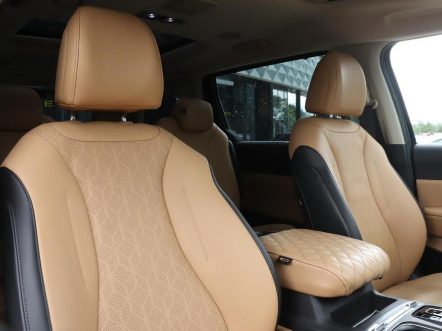 Kia Carnival IV Москва  - изображение 15