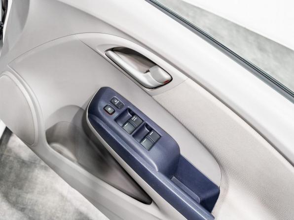 Honda Insight II с пробегом 2010 года, цена 900 000 рублей, 178470 км, хэтчбек, Автокод Объявления