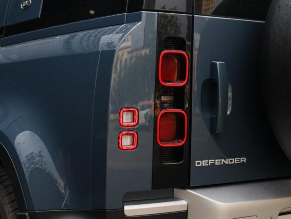 Land Rover Defender II с пробегом 2020 года, цена 4 370 000 рублей, 104400 км, внедорожник, Автокод Объявления