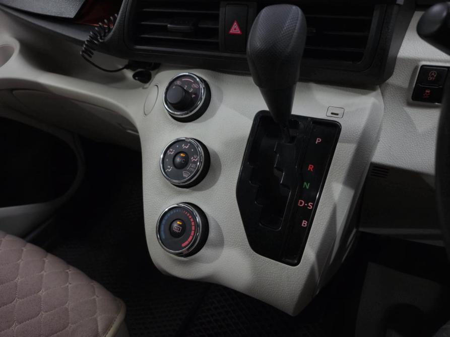 Toyota Sienta II Альметьевск  - изображение 22