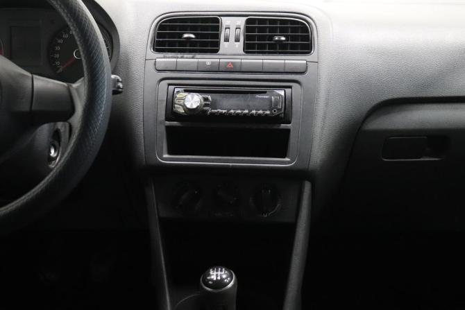 Volkswagen Polo V с пробегом 2014 года, цена 735 000 рублей, 136237 км, седан, Автокод Объявления