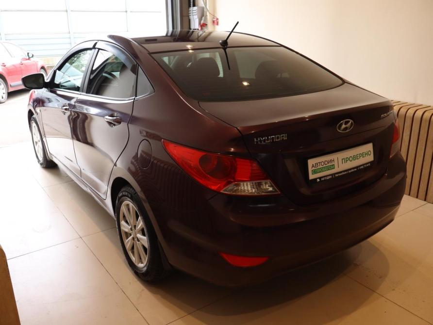 Hyundai Solaris I Москва  - изображение 6