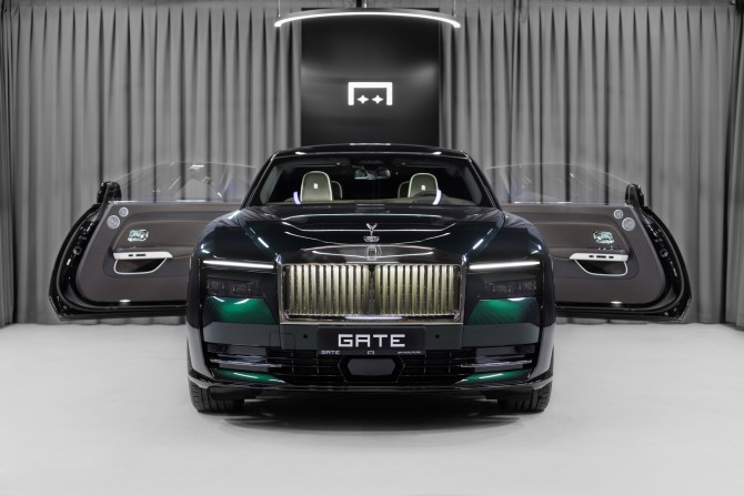Новый Rolls-Royce Spectre 2023 года, цена 76 900 000 рублей, купе, Автокод Объявления