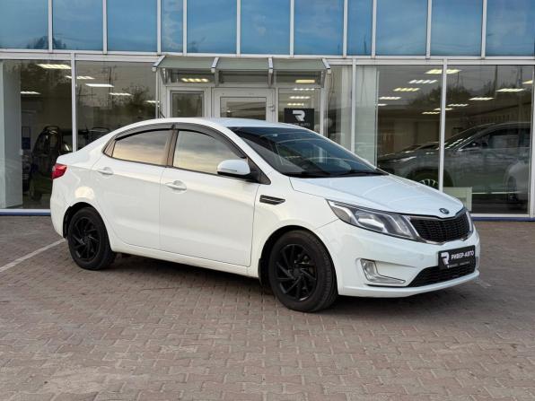 Kia Rio III с пробегом 2014 года, цена 1 020 000 рублей, 136625 км, седан, Автокод Объявления