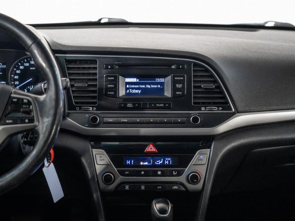 Hyundai Elantra VI (AD) Рестайлинг с пробегом 2018 года, цена 1 300 000 рублей, 204472 км, седан, Автокод Объявления