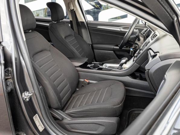 Ford Mondeo V с пробегом 2017 года, цена 1 390 000 рублей, 187925 км, седан, Автокод Объявления