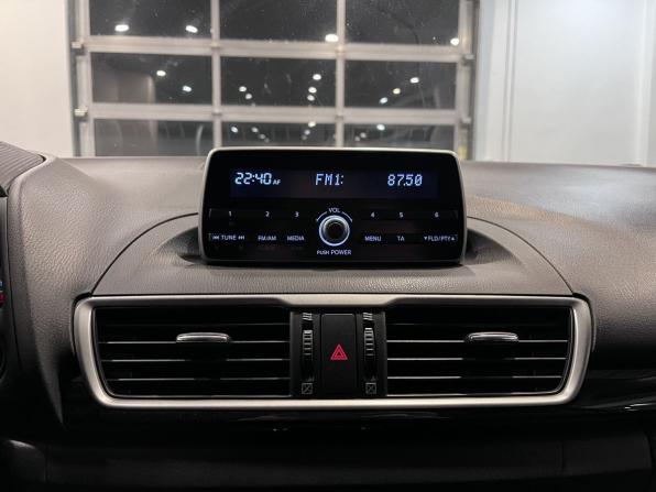 Mazda 3 III (BM) с пробегом 2013 года, цена 1 316 000 рублей, 177700 км, хэтчбек, Автокод Объявления