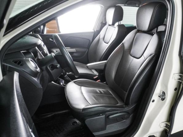 Renault Kaptur I с пробегом 2018 года, цена 1 324 000 рублей, 99574 км, внедорожник, Автокод Объявления