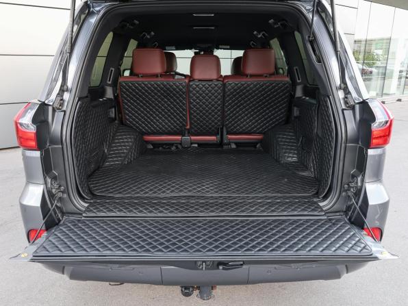 Lexus LX III Рестайлинг 2 с пробегом 2019 года, цена 7 600 000 рублей, 137681 км, внедорожник, Автокод Объявления