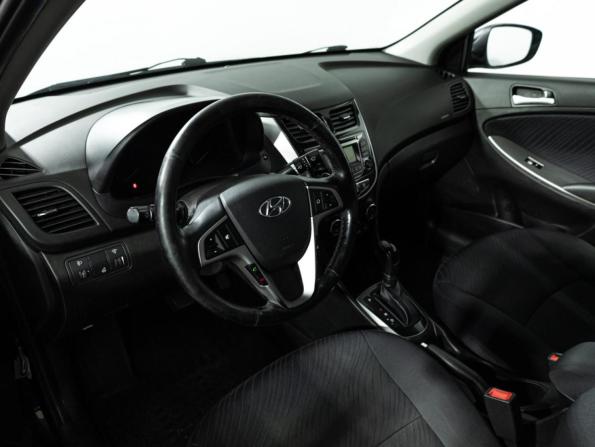 Hyundai Solaris I Рестайлинг с пробегом 2016 года, цена 989 000 рублей, 113160 км, седан, Автокод Объявления