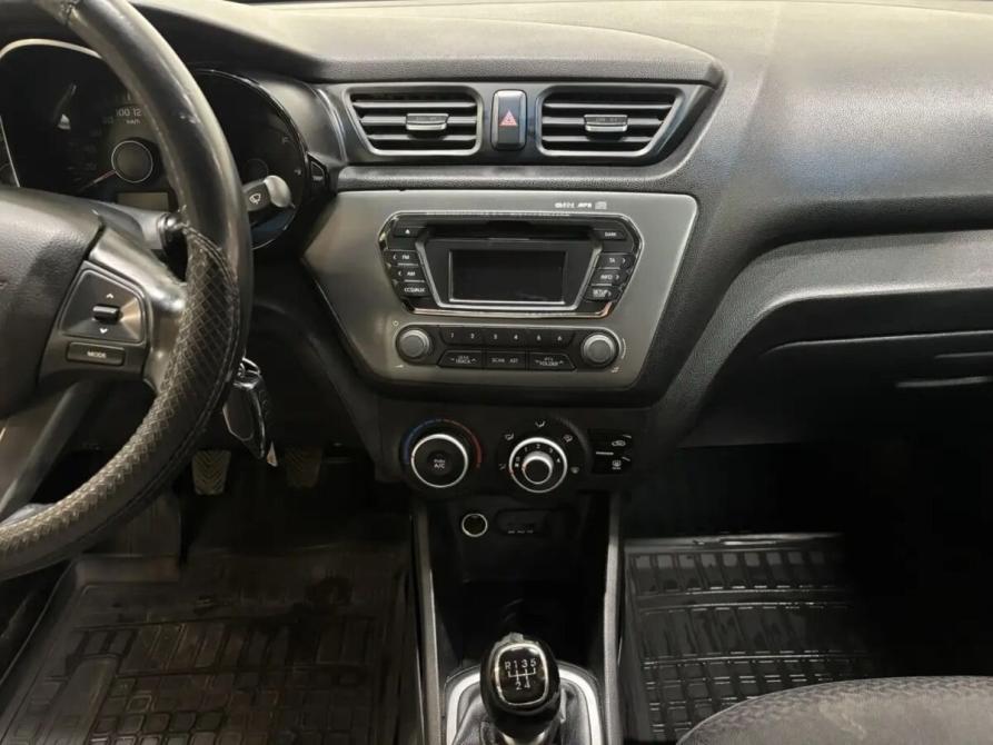 Kia Rio III Саратов  - изображение 9
