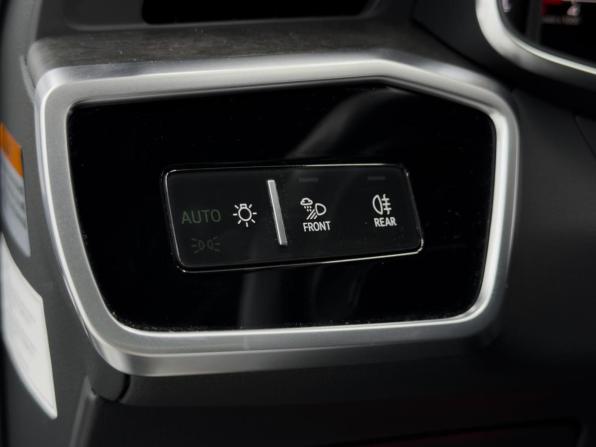 Audi A6 V (C8) с пробегом 2021 года, цена 5 499 000 рублей, 49993 км, седан, Автокод Объявления