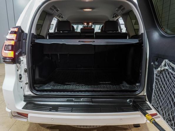 Toyota Land Cruiser Prado 150 Series Рестайлинг 2 с пробегом 2020 года, цена 6 849 000 рублей, 107623 км, внедорожник, Автокод Объявления