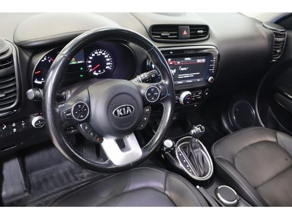 Kia Soul II Рестайлинг с пробегом 2018 года, цена 1 693 400 рублей, 85434 км, хэтчбек, Автокод Объявления