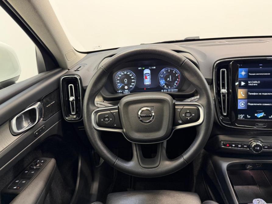 Volvo XC40 I Санкт-Петербург  - изображение 17