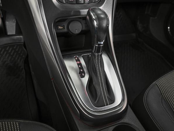 Opel Astra J с пробегом 2011 года, цена 750 000 рублей, 93634 км, хэтчбек, Автокод Объявления