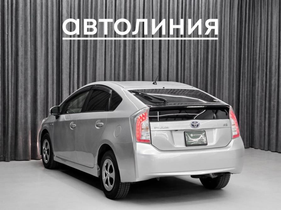 Toyota Prius III Рестайлинг (XW30) Красноярск  - изображение 7