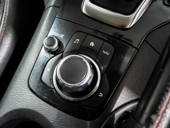 Mazda Axela III с пробегом 2013 года, цена 1 300 000 рублей, 113329 км, седан, Автокод Объявления