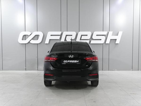 Hyundai Solaris II с пробегом 2018 года, цена 1 379 000 рублей, 166451 км, седан, Автокод Объявления
