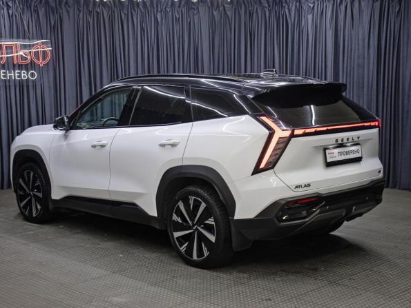 Geely Atlas II с пробегом 2024 года, цена 2 498 000 рублей, 99612 км, внедорожник, Автокод Объявления