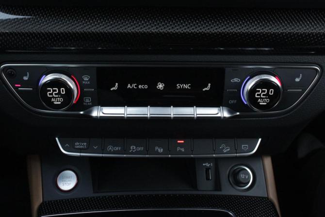 Audi SQ5 II (FY) Рестайлинг с пробегом 2021 года, цена 8 100 000 рублей, 77419 км, внедорожник, Автокод Объявления