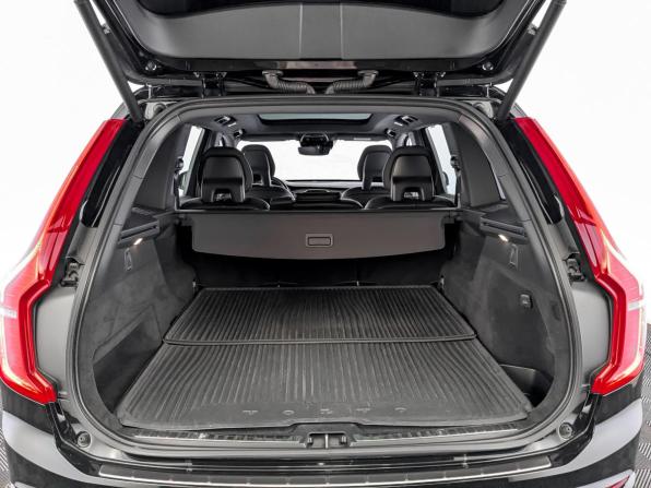 Volvo V90 II Рестайлинг с пробегом 2021 года, цена 5 220 000 рублей, 86755 км, универсал, Автокод Объявления