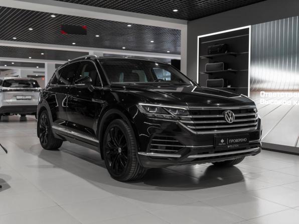 Volkswagen Touareg III с пробегом 2018 года, цена 4 200 000 рублей, 189266 км, внедорожник, Автокод Объявления