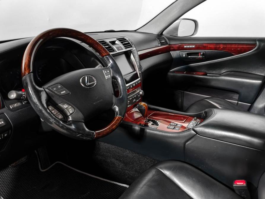 Lexus LS IV Рестайлинг Санкт-Петербург  - изображение 9
