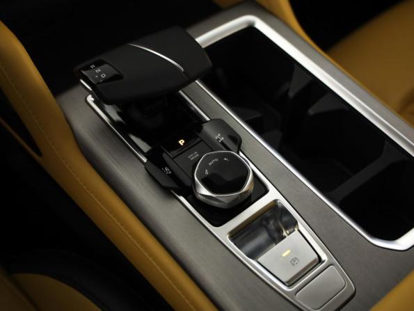 Changan Hunter Plus с пробегом 2024 года, цена 2 499 000 рублей, 28050 км, offers.body_type.unknown, Автокод Объявления