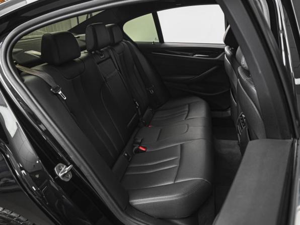 BMW 5 серии VII (G30/G31/G38) с пробегом 2017 года, цена 3 228 960 рублей, 83680 км, седан, Автокод Объявления