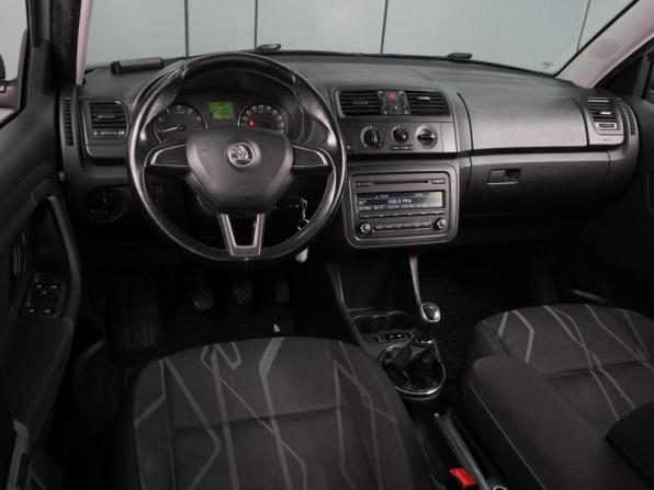 Skoda Fabia II Рестайлинг с пробегом 2014 года, цена 719 000 рублей, 139300 км, хэтчбек, Автокод Объявления