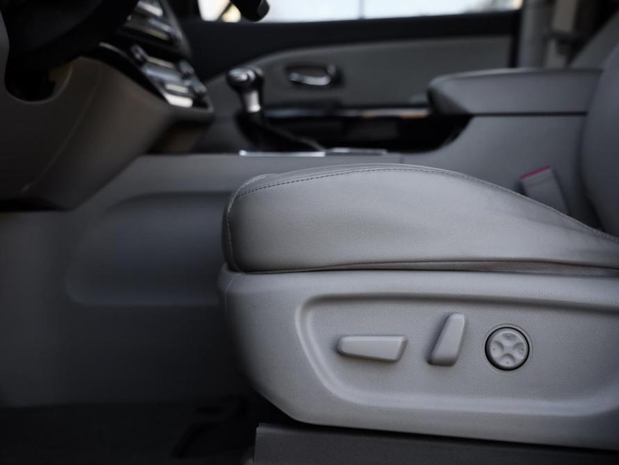 Kia Carnival III Санкт-Петербург  - изображение 24