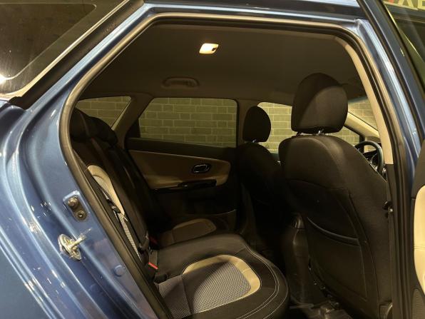 Kia Ceed II с пробегом 2014 года, цена 1 230 000 рублей, 165002 км, универсал, Автокод Объявления