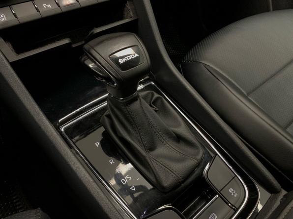 Skoda Karoq I с пробегом 2020 года, цена 2 249 000 рублей, 86123 км, внедорожник, Автокод Объявления