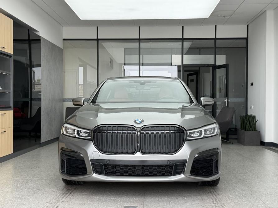 BMW 7 серии VI (G11/G12) Рестайлинг Новосибирск  - изображение 3