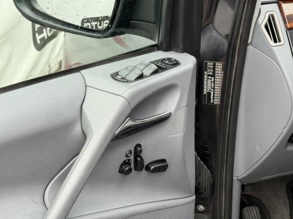 Mercedes-Benz Viano I (W639) с пробегом 2005 года, цена 999 990 рублей, 135000 км, минивэн, Автокод Объявления
