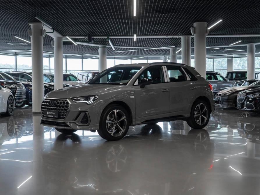 Audi Q3 II (F3) Москва  - изображение 1