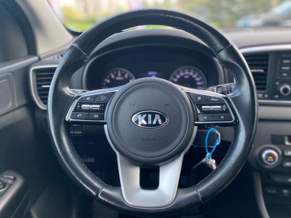 Kia Sportage IV Рестайлинг с пробегом 2020 года, цена 2 450 000 рублей, 71300 км, внедорожник, Автокод Объявления
