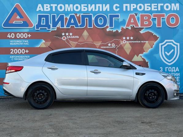 Kia Rio III Рестайлинг с пробегом 2016 года, цена 950 000 рублей, 97504 км, седан, Автокод Объявления