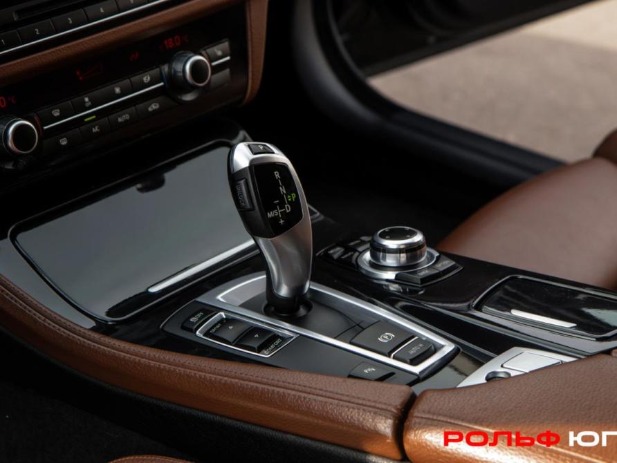 BMW 5 серии VI (F10/F11/F07) Рестайлинг Москва  - изображение 13