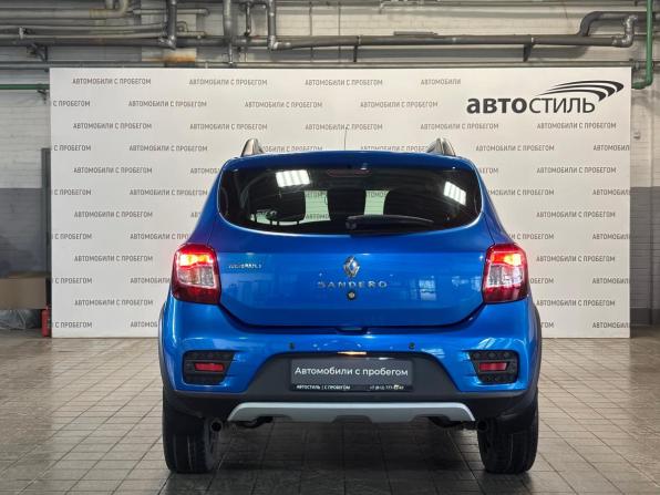 Renault Sandero II с пробегом 2016 года, цена 859 000 рублей, 71630 км, хэтчбек, Автокод Объявления
